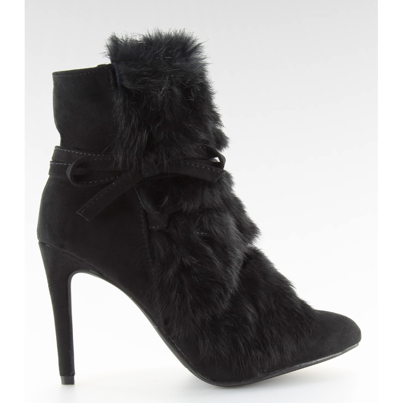 Fekete Magas sarkú csizma bundával fekete 1319 fekete