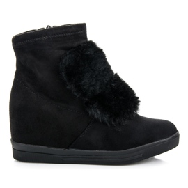 Wedge tornacipő szőrmével fekete