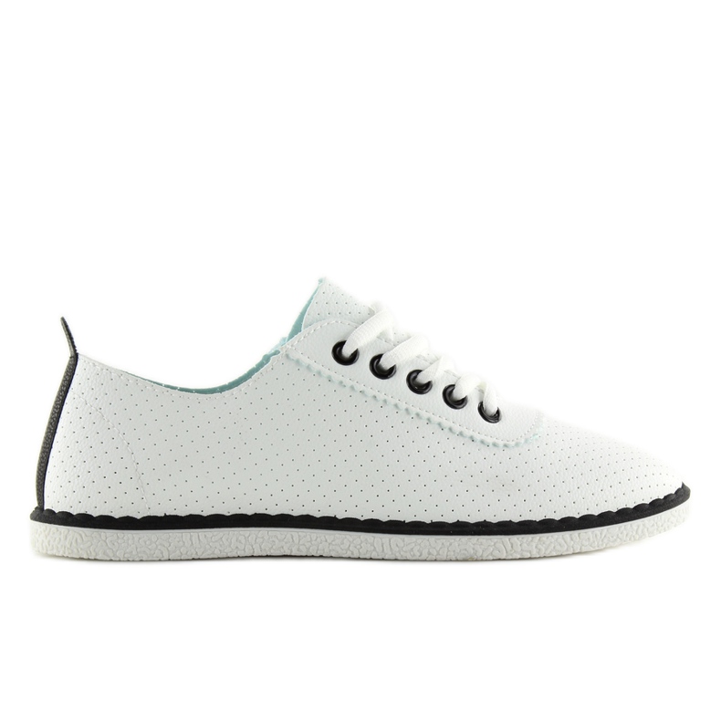 Fehér női tornacipő L-6 Fekete Fehér női tornacipő L-6 Fekete