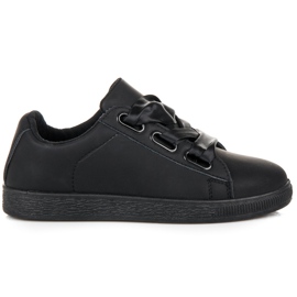 Stílusos tornacipő szalaggal fekete