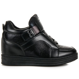 Muto Fekete tépőzáras tornacipő Muto Fekete tépőzáras tornacipő