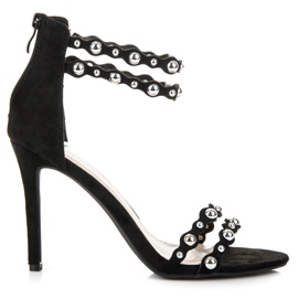 Vinceza Fekete szandál díszítéssel