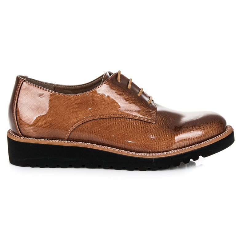 Kylie Lakkozott brogues barna