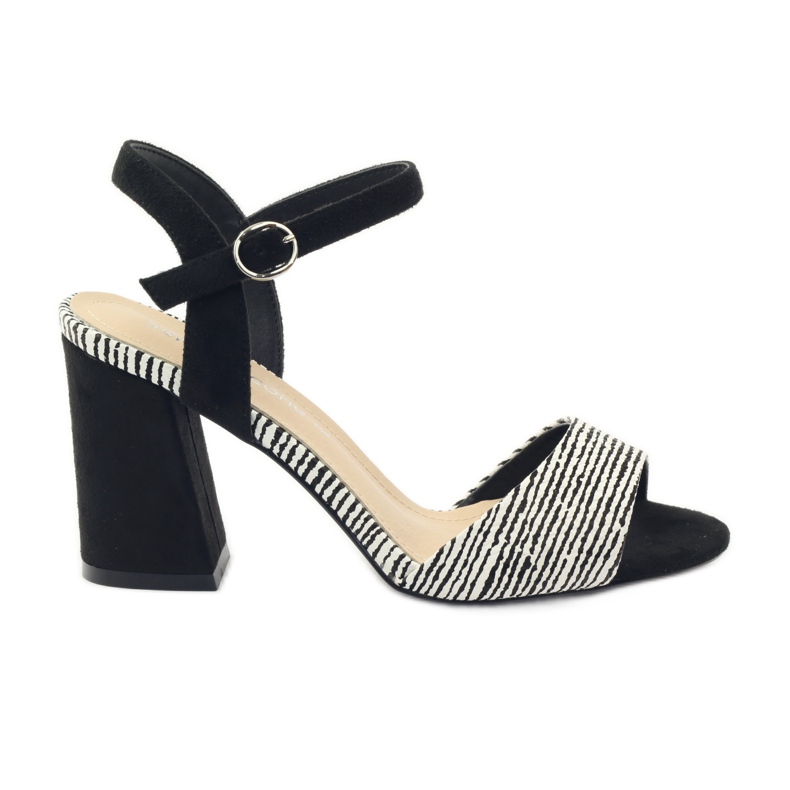 Szandál a Sergio Leone 820 oszlopon csíkokkal fehér fekete