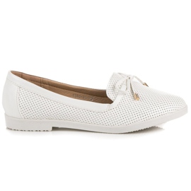 Vices Áttört naplopók satu fehér