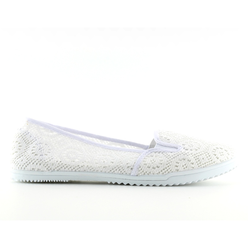 Fehér csipkecipő MN70 fehér