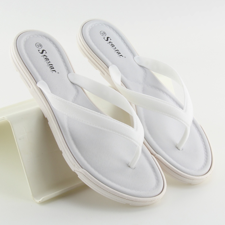 Fehér női papucs CK41P Fehér