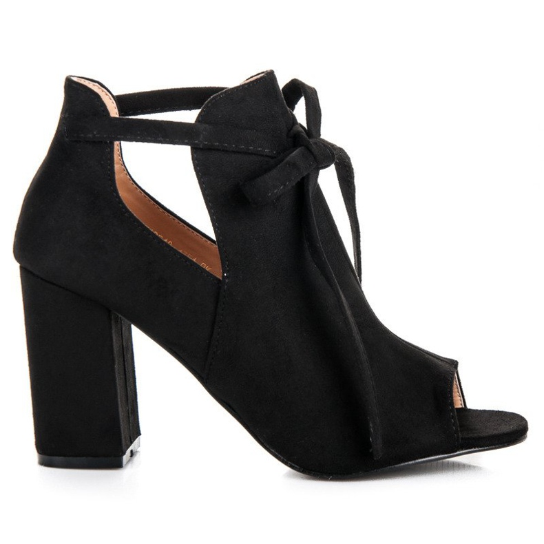 Fűzős velúr vinceza szandál fekete