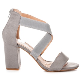 Szürke vinceza cipzáras szandál