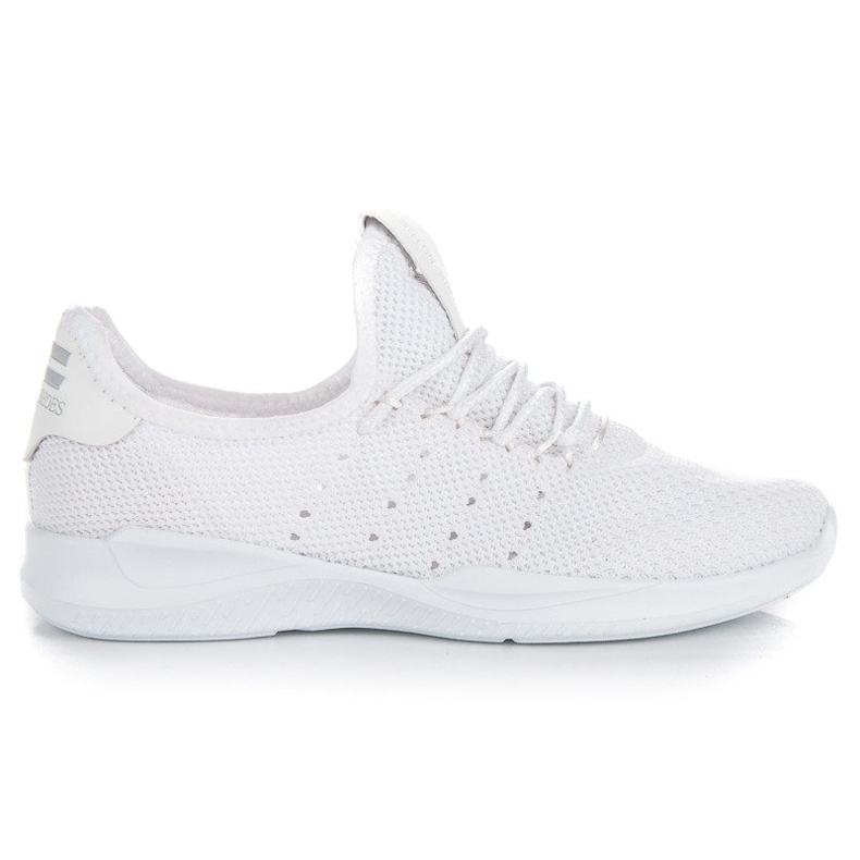 Fehér felbújós tornacipő