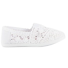 Fehér csipke balerinák