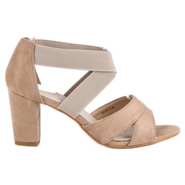 Filippo Velúr szandál oszlopon barna