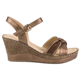 Barna vinceza szandál Barna vinceza szandál