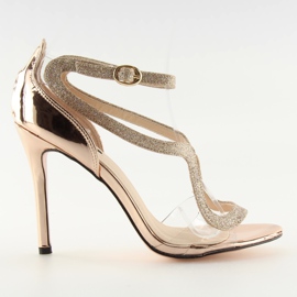 Rózsaszín szandál magas sarkú 1443-as pezsgőn