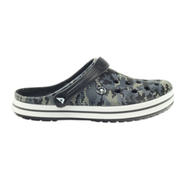 American Club Kroks klumpacipős terepszínű szandál fekete szürke zöld