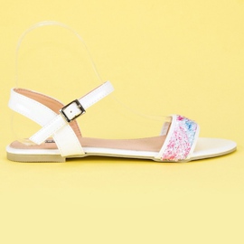 Vices Fehér szandál satu Vices Fehér szandál satu