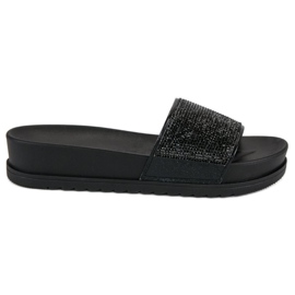 Stílusos fekete papucs Stílusos fekete papucs