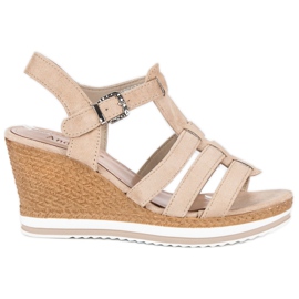 Bézs ékszandál