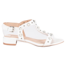 Renda Magas sarkú gyöngyös szandál fehér Renda Magas sarkú gyöngyös szandál fehér