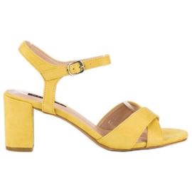 Milaya Sárga szandál a poszton