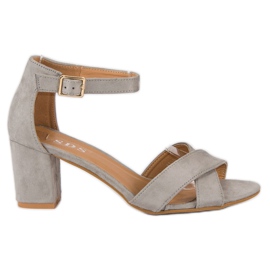 SDS Velúr szandál oszlopon szürke SDS Velúr szandál oszlopon szürke