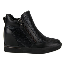 Cipő a cipzáron fekete