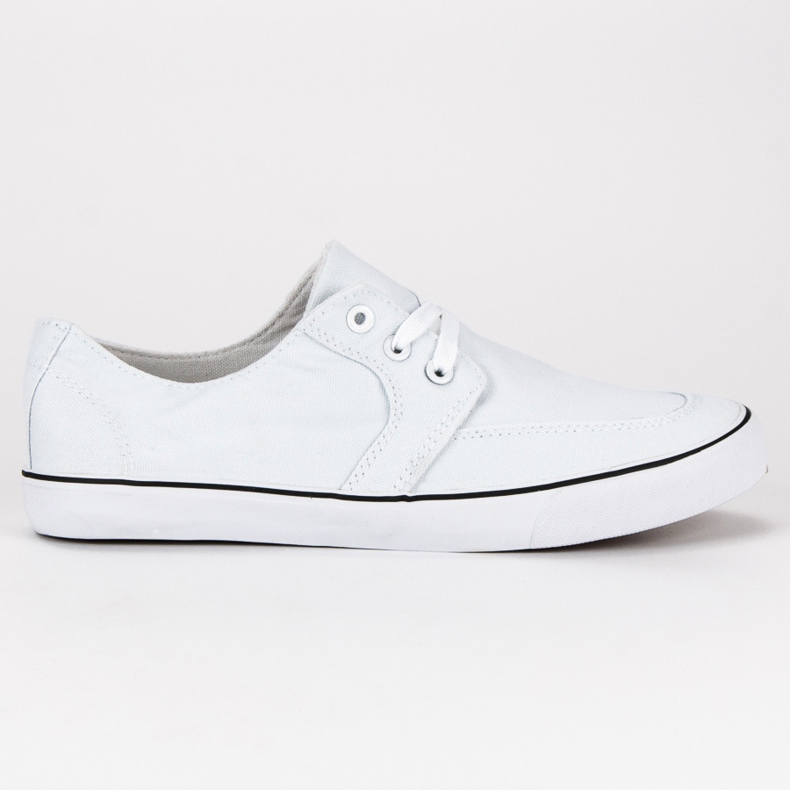 Fehér kötött cipők