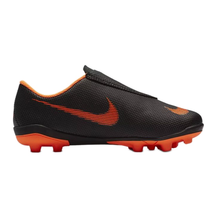 Nike Mercurial Vapor 12 futballcipő fekete