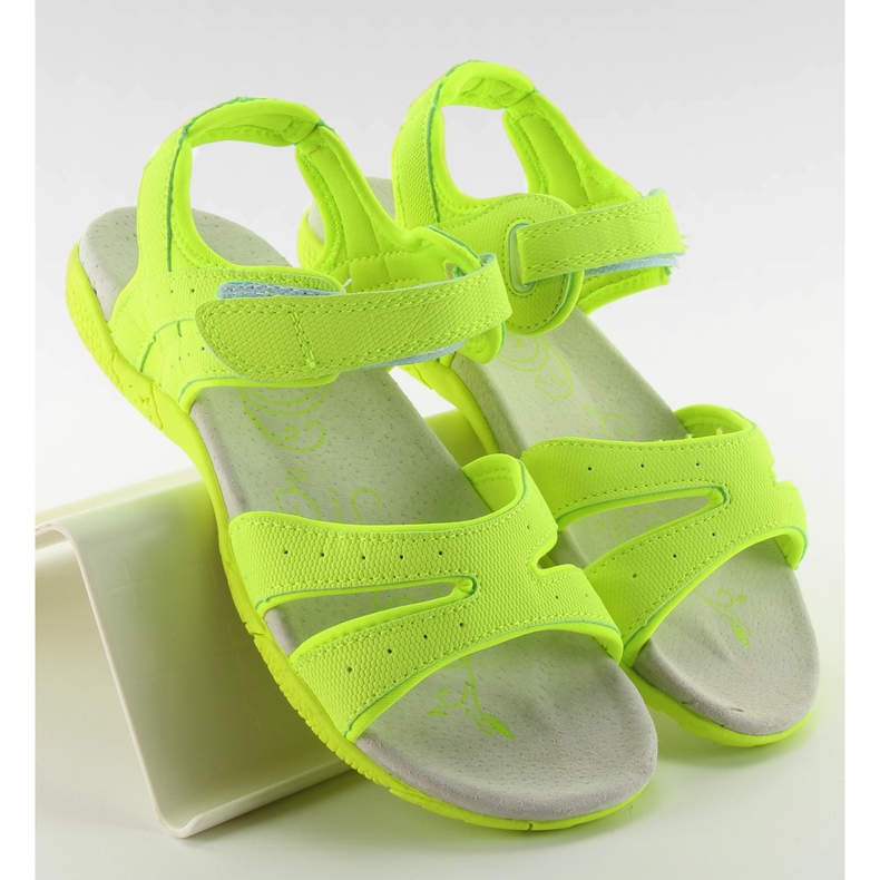 Női sportszandál 7s-bi86056e NEON / GREEN sárga