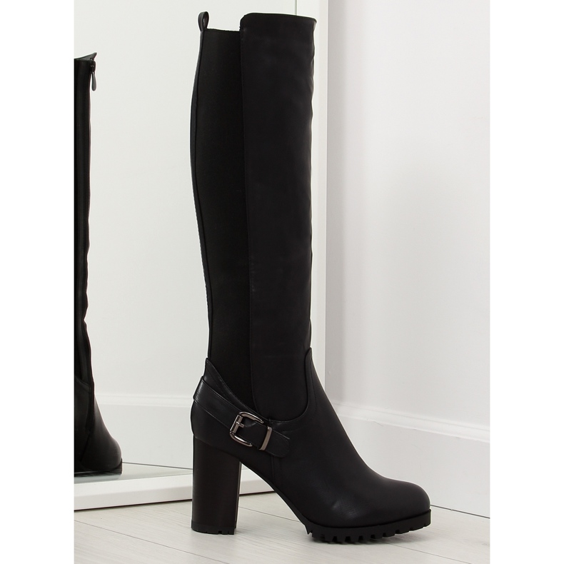 Fekete BM16 fekete magas sarkú cipő