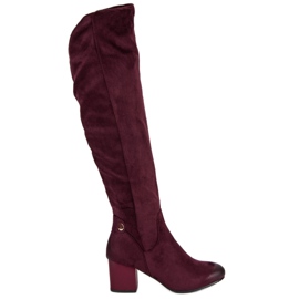 Burgundi magas sarkú muskétás a VINCEZA-tól piros