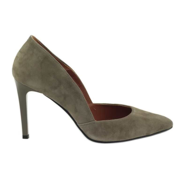 Szivattyú a magas sarkú Neścior 092 barna