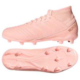 Az adidas Predator 18.3 Fg futballcipő rózsaszín