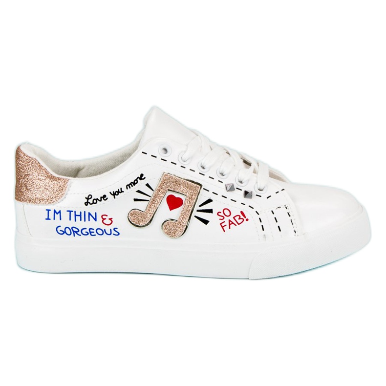 Stílusos fehér cipők