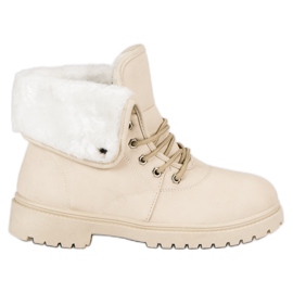 Bézs csapdázók szőrrel