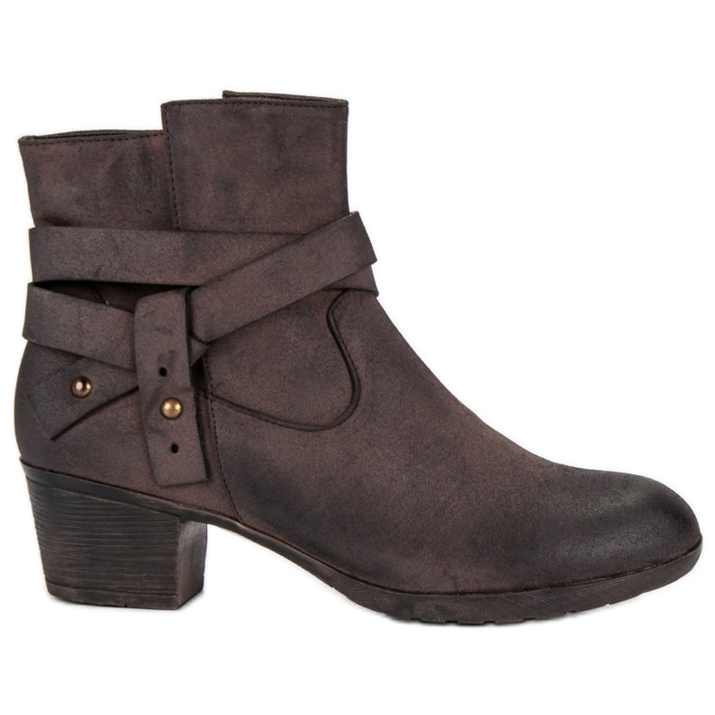 Magas sarkú csizma barna