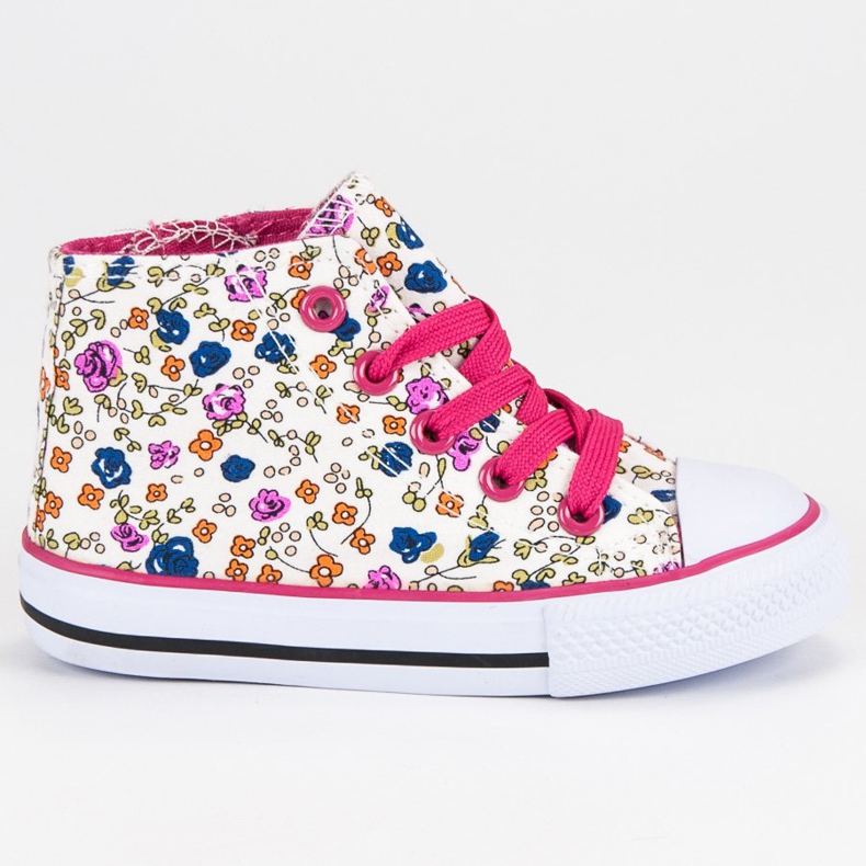 Magas cipők, virágokkal sokszínű