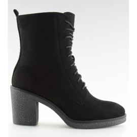 Csipkés magas sarkú cipő fekete 3638 Fekete