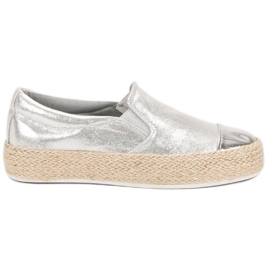 Divatos ezüst cipők szürke Divatos ezüst cipők szürke