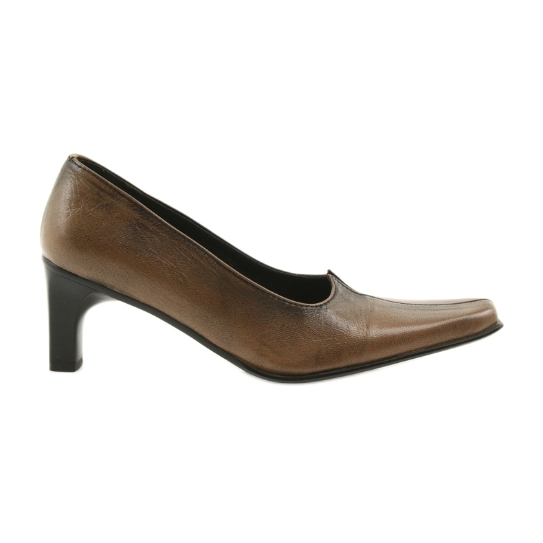 Bőr szivattyúk barna