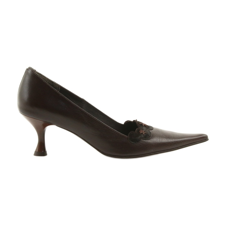 Bőr szivattyúk barna