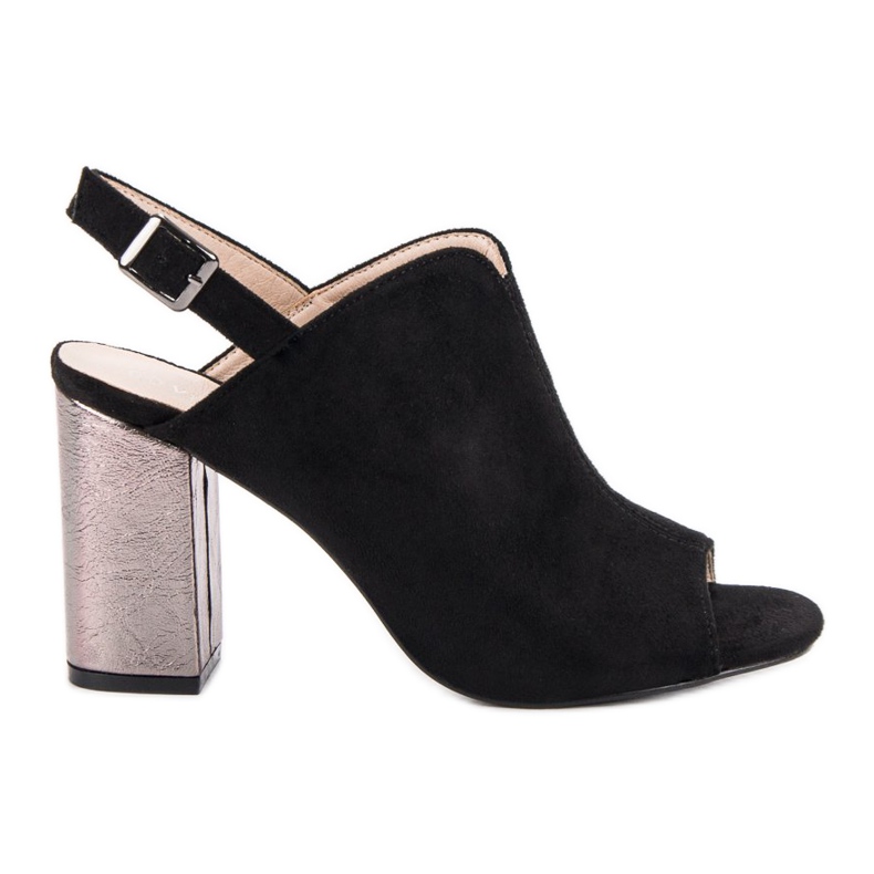 Épített szandál a VINCEZA bárban fekete