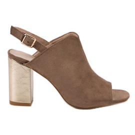 Épített szandál a VINCEZA bárban barna