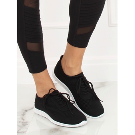 Fekete K-379 fekete zokni cipők