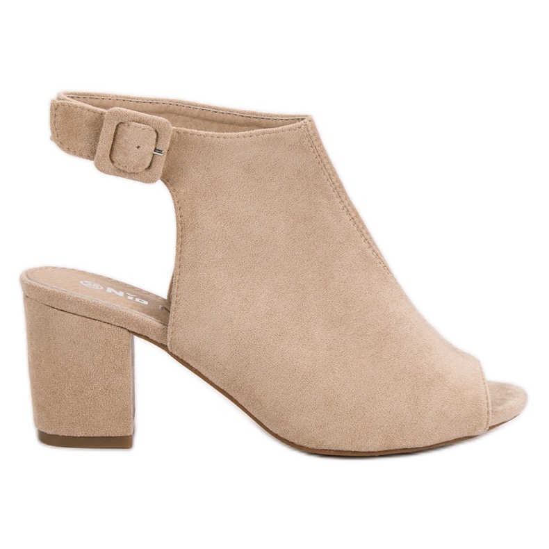 Nio Nio Épített szandál egy bárban barna