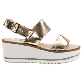 Corina Arany szandál a platformon aranysárga