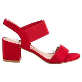 Magas sarkú szandál piros