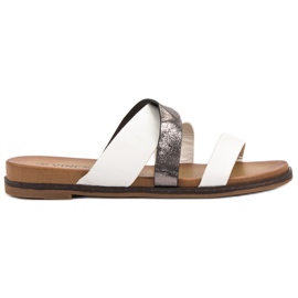 Vinceza Klasszikus papucs fehér