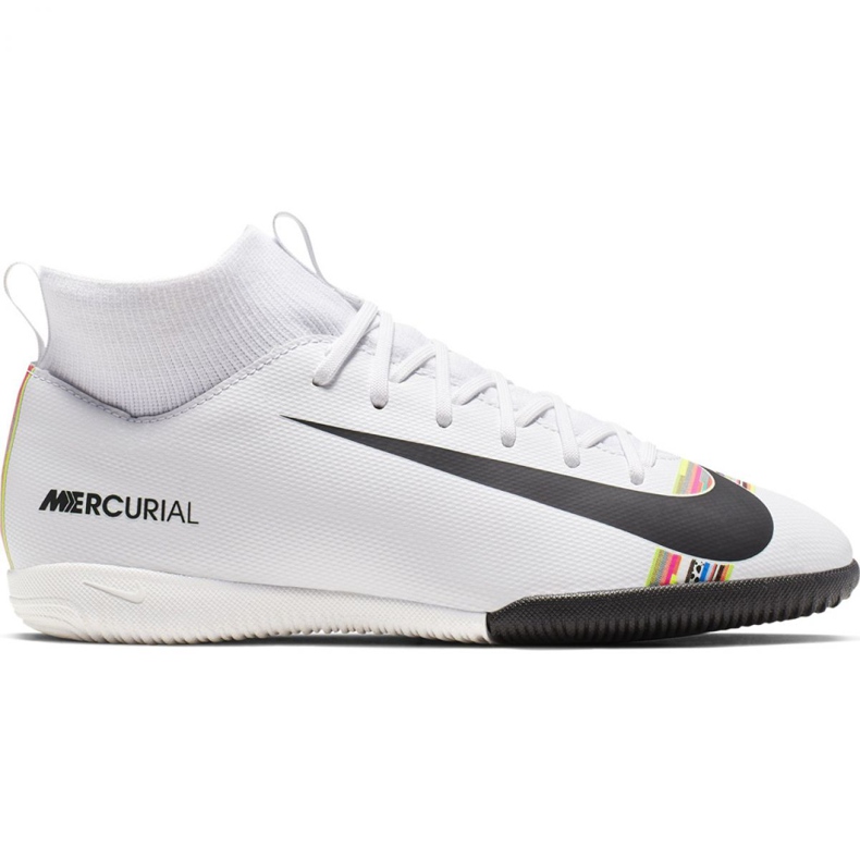 Belső cipő Nike Mercurial Superfly X 6 Academy Ic Jr AJ3110-109 sokszínű fehér