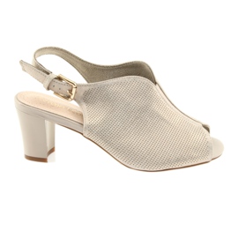 Szandál a Sergio Leone 800 posztón bézs aranysárga